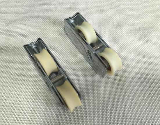 推拉門滑輪壞了怎么修，三步就能重裝！