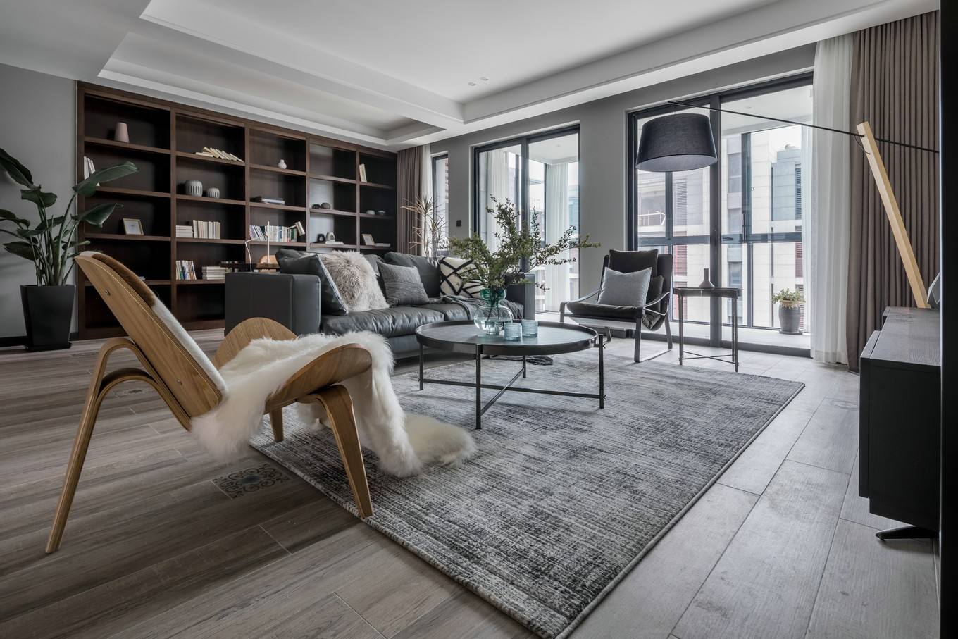 門窗一線品牌怎樣才能更好地開拓市場(chǎng),關(guān)注這三點(diǎn)!