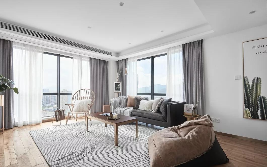 鋁合金門窗鋁合金門窗廠家如何才能更好吸引創業者加盟？